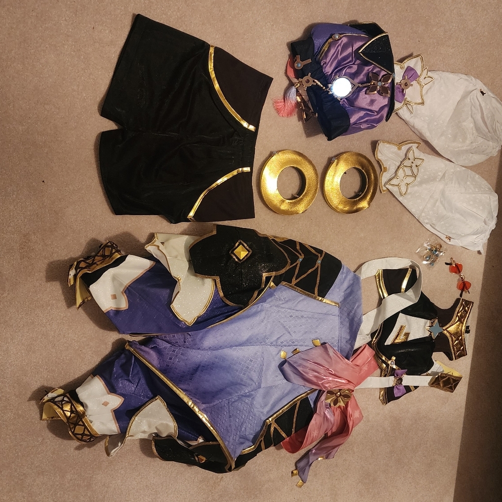 DokiDoki Dori SR Cosplay Genshin Impact COMPLETE + Light Up Vision - LARGE